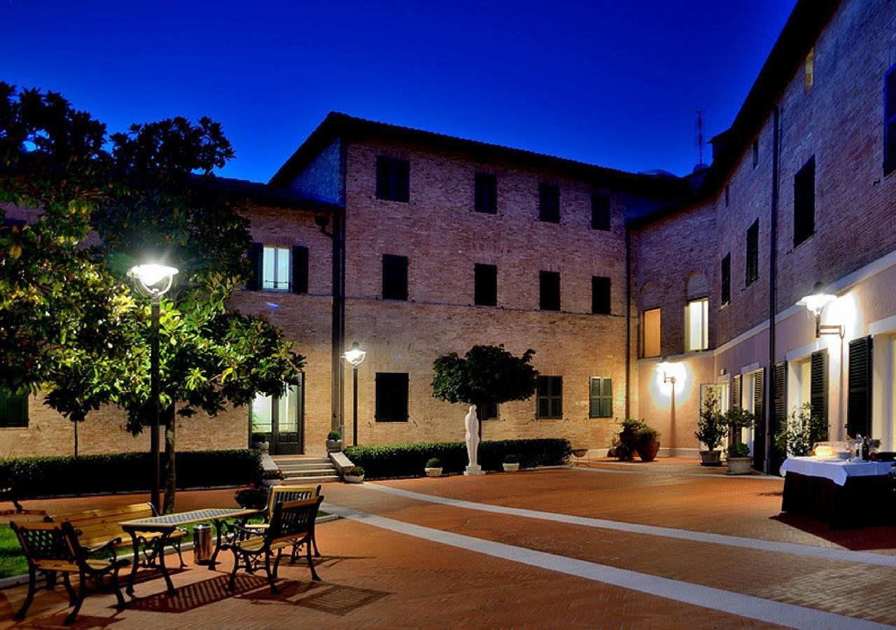 Hotel Le Muse Fabriano Exterior photo